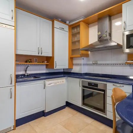 Coqueto Piso En Apartamento