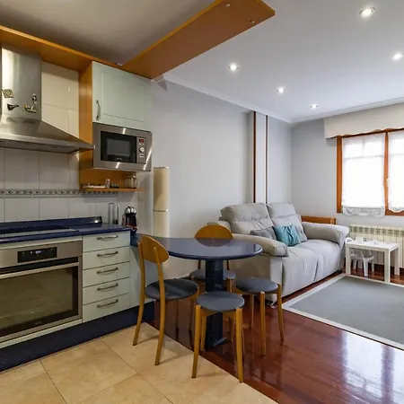 Coqueto Piso En Апартаменты Ампуэро