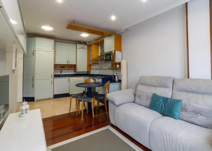 Coqueto Piso En Apartmán Ampuero